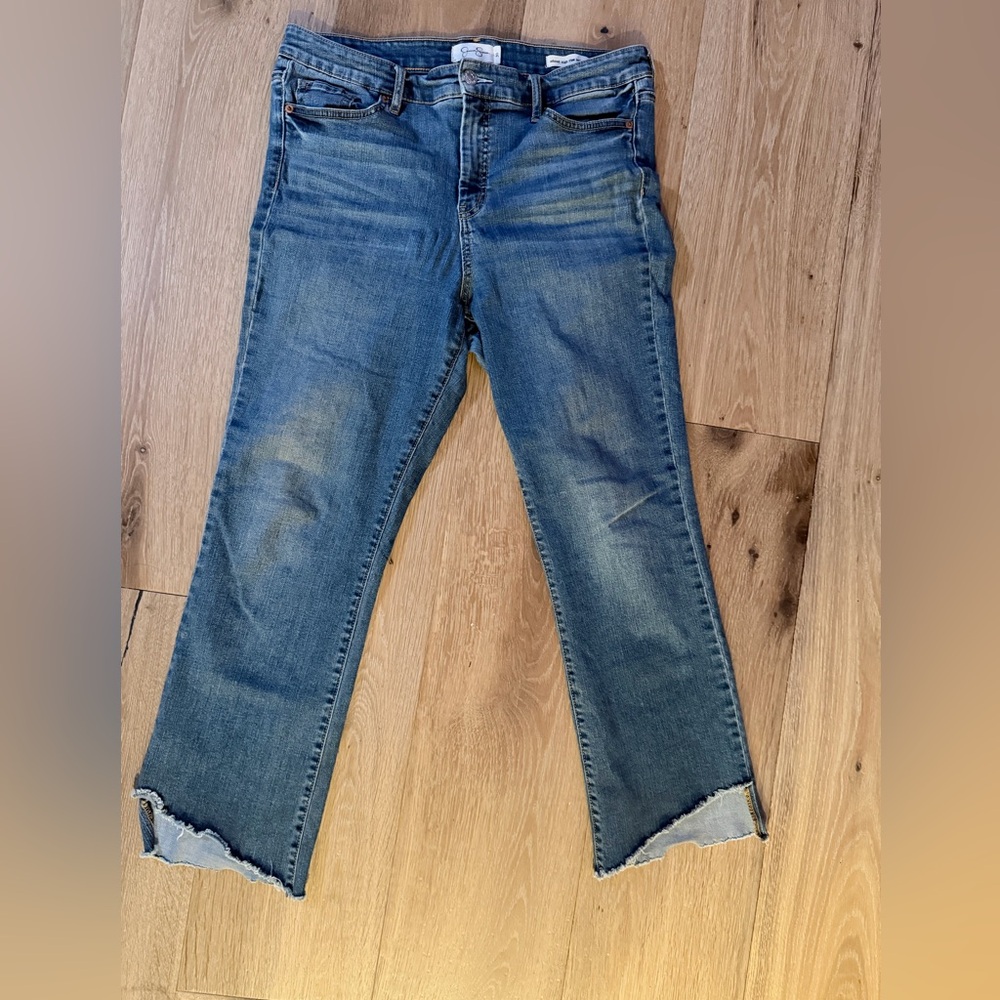 Jessica Simpson Blue Ankle Jeans size 30 comfy